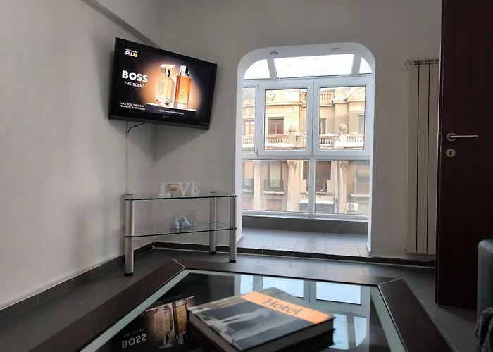 Old Town - Victoriei 5